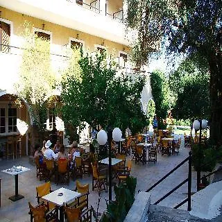 Bintzan Ξενοδοχείο 3*