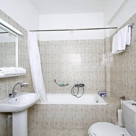 Bintzan Hotel 3*