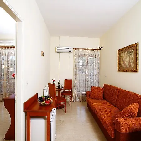 Hotel Bintzan Gastouri (Corfu)